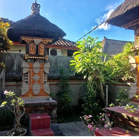 Kubu Verra Seminyak กูตา ภายนอก รูปภาพ